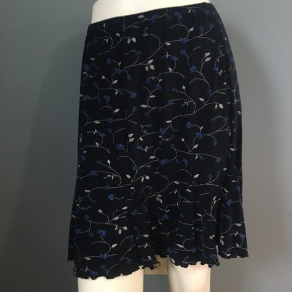 Briggs New York Dresses & Skirts - Briggs New York Petite Skirt